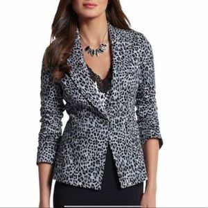 White House Black Market Beautiful Jacket